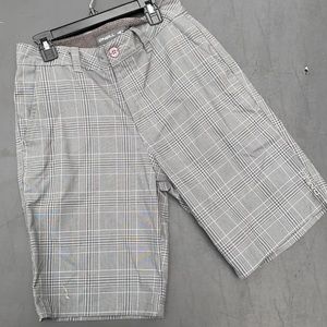 Men’s plaid cargo shorts / O’Neill / Size 28
